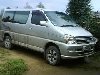 2000 Toyota Hiace Regius