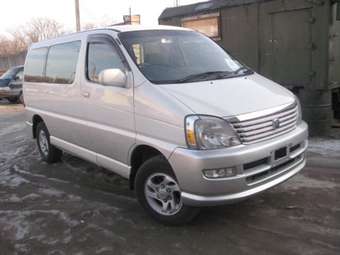 2000 Toyota Hiace Regius