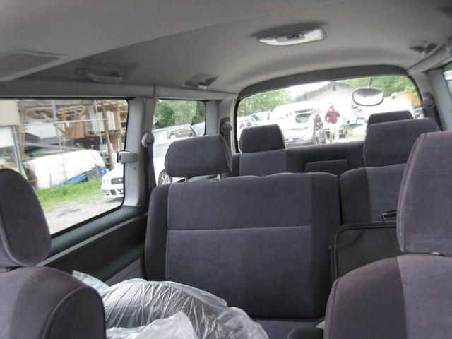2001 Toyota Hiace Regius