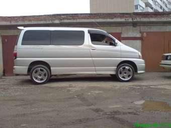 Toyota Hiace Regius