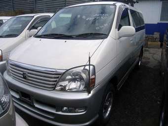 2001 Toyota Hiace Regius Wallpapers