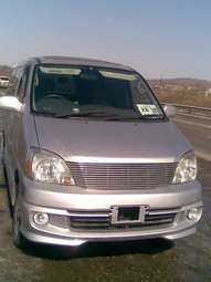 2001 Toyota Hiace Regius Pics