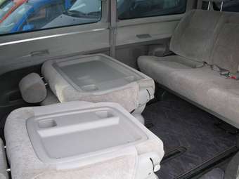 2001 Toyota Hiace Regius Wallpapers