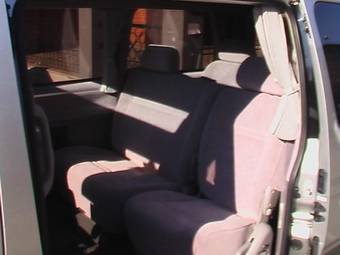 2002 Toyota Hiace Regius Pictures