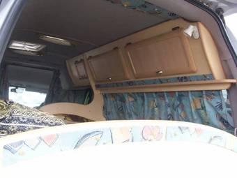 2006 Toyota Hiace Regius Photos