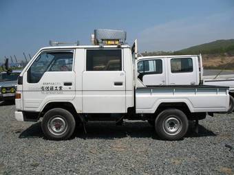 1992 Toyota Hiace Truck Photos
