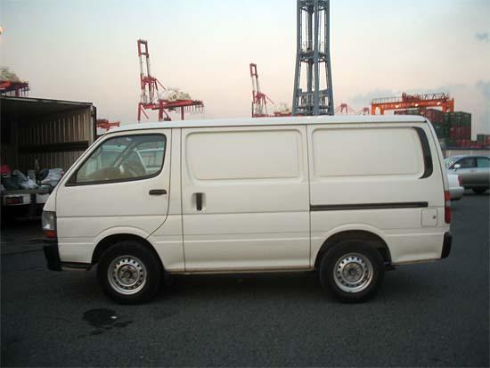 2000 Toyota Hiace Van Photos