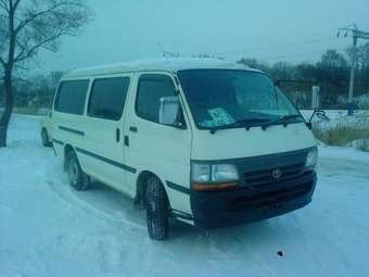 2002 Toyota Hiace Van Images