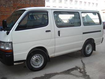 2003 Toyota Hiace Van Pictures