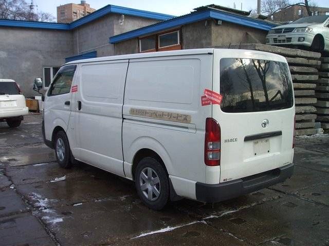 2005 Toyota Hiace Van