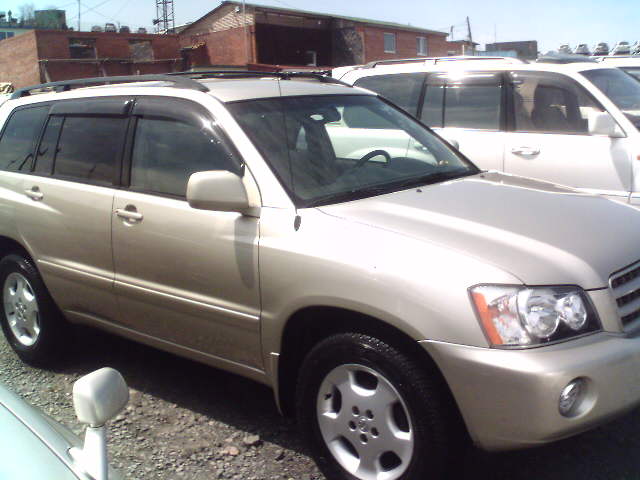 2001 Toyota Highlander Pictures