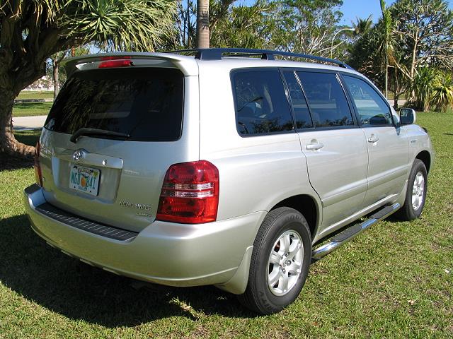 2001 Toyota Highlander Wallpapers