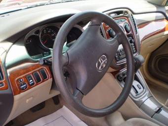 2002 Toyota Highlander Pictures