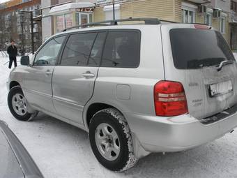 2002 Toyota Highlander Photos