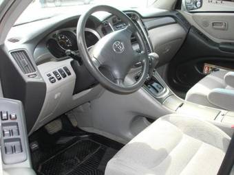 2002 Toyota Highlander Pictures