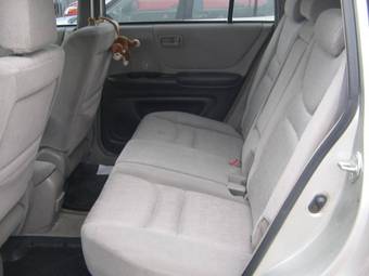 2002 Toyota Highlander Photos