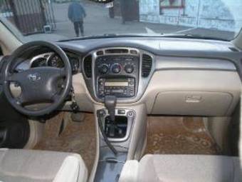 2002 Toyota Highlander Pictures