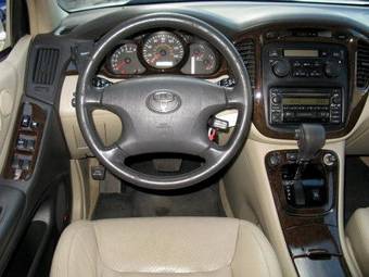 2002 Toyota Highlander Pictures