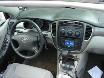 2002 Toyota Highlander Photos