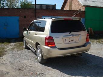 2002 Toyota Highlander Photos