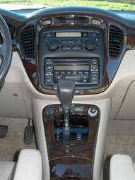 2003 Toyota Highlander Pictures