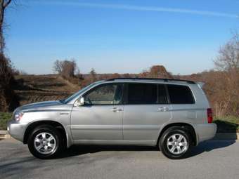 2003 Toyota Highlander Photos