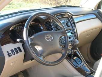 2003 Toyota Highlander Pictures