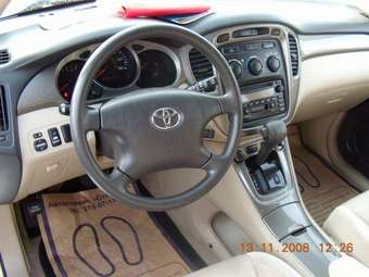 2003 Toyota Highlander Pictures