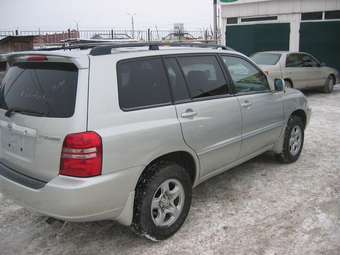 2003 Toyota Highlander Images