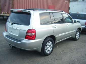 2003 Toyota Highlander Pictures