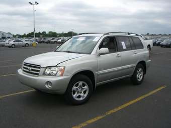 2003 Toyota Highlander Photos
