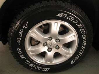 2003 Toyota Highlander Photos