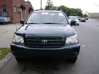 2003 Toyota Highlander Photos