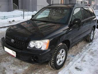 2003 Toyota Highlander Photos