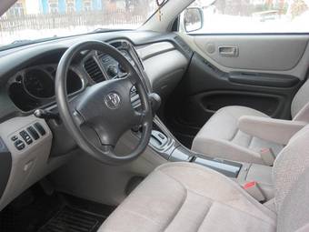 2003 Toyota Highlander Images