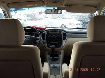 2003 Toyota Highlander Photos