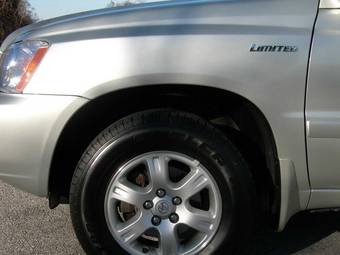 2003 Toyota Highlander Pictures