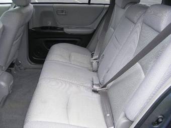 2003 Toyota Highlander Images