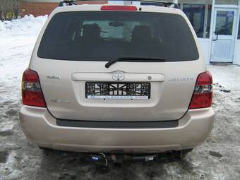 2003 Toyota Highlander Photos