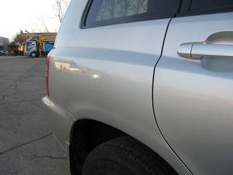 2003 Toyota Highlander Photos