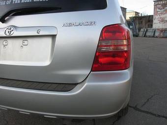 2003 Toyota Highlander Pictures