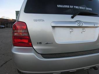 2003 Toyota Highlander Photos