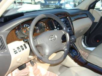 2003 Toyota Highlander Pictures