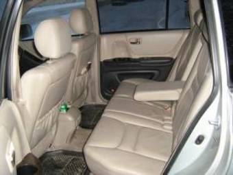 2003 Toyota Highlander Photos