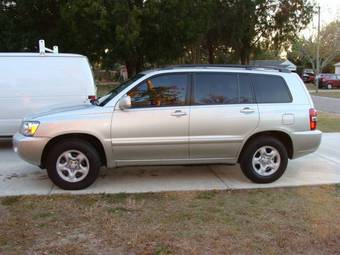 2003 Toyota Highlander Pics