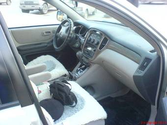 2003 Toyota Highlander Pictures