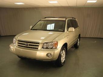 2003 Toyota Highlander Photos