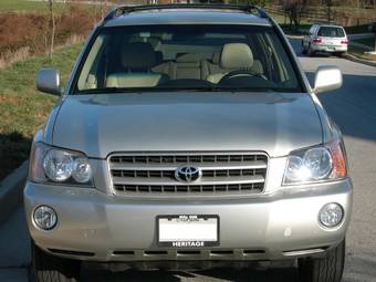 2003 Toyota Highlander Pictures