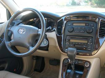 2003 Toyota Highlander Wallpapers
