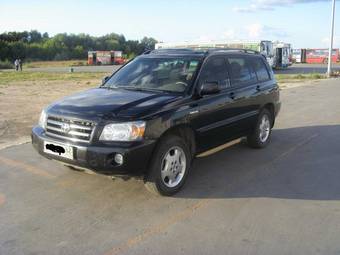 2003 Toyota Highlander Photos